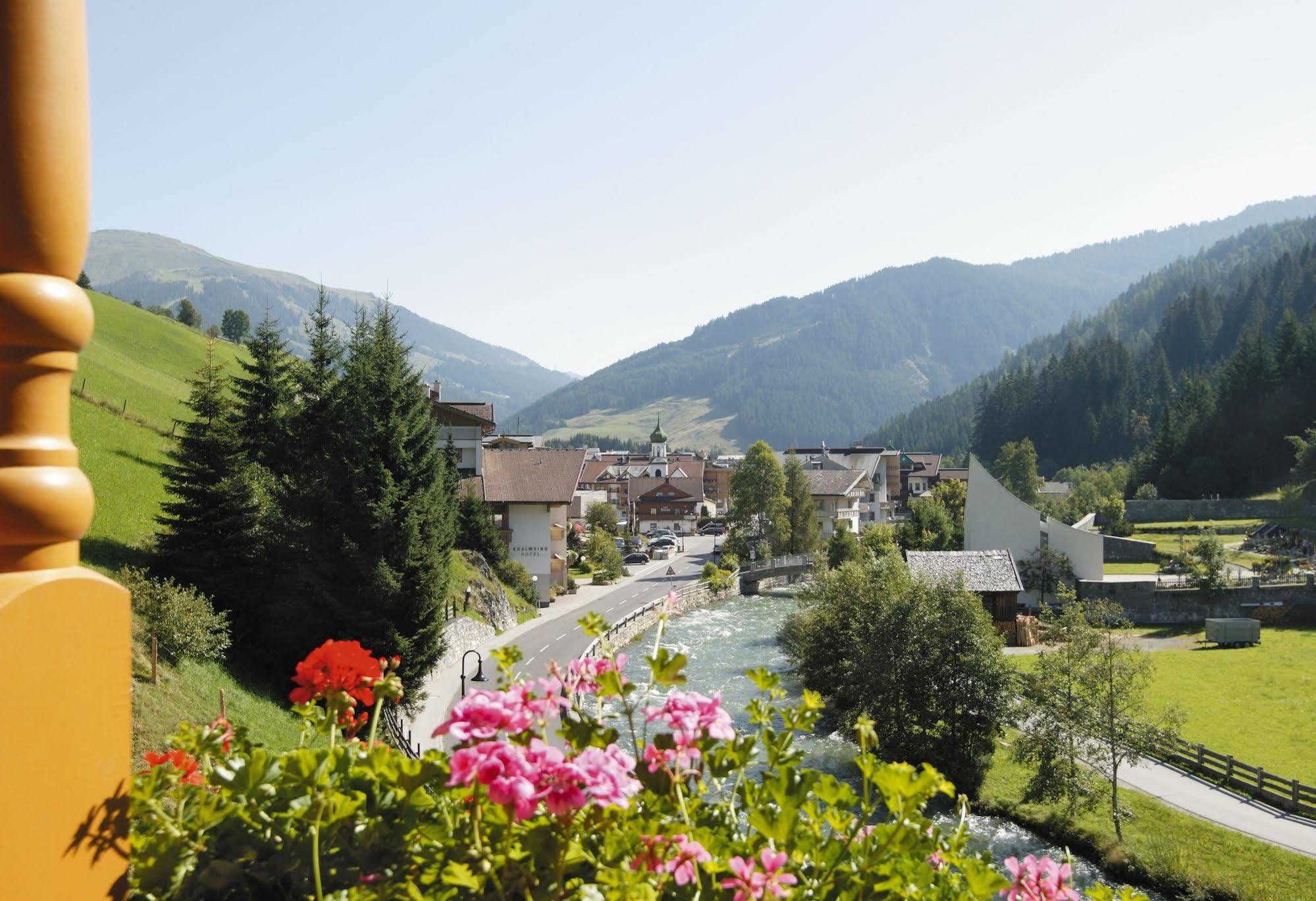 Alpenherz Hotel Garni Gerlos Extérieur photo