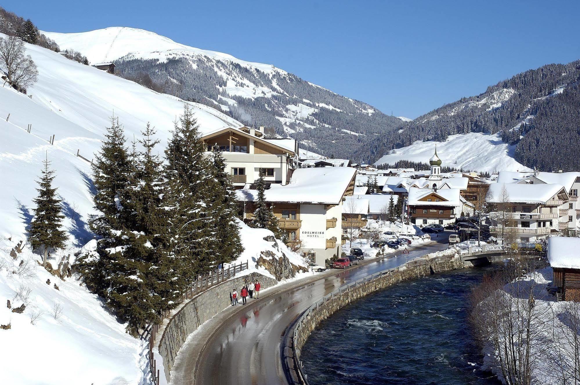 Alpenherz Hotel Garni Gerlos Extérieur photo