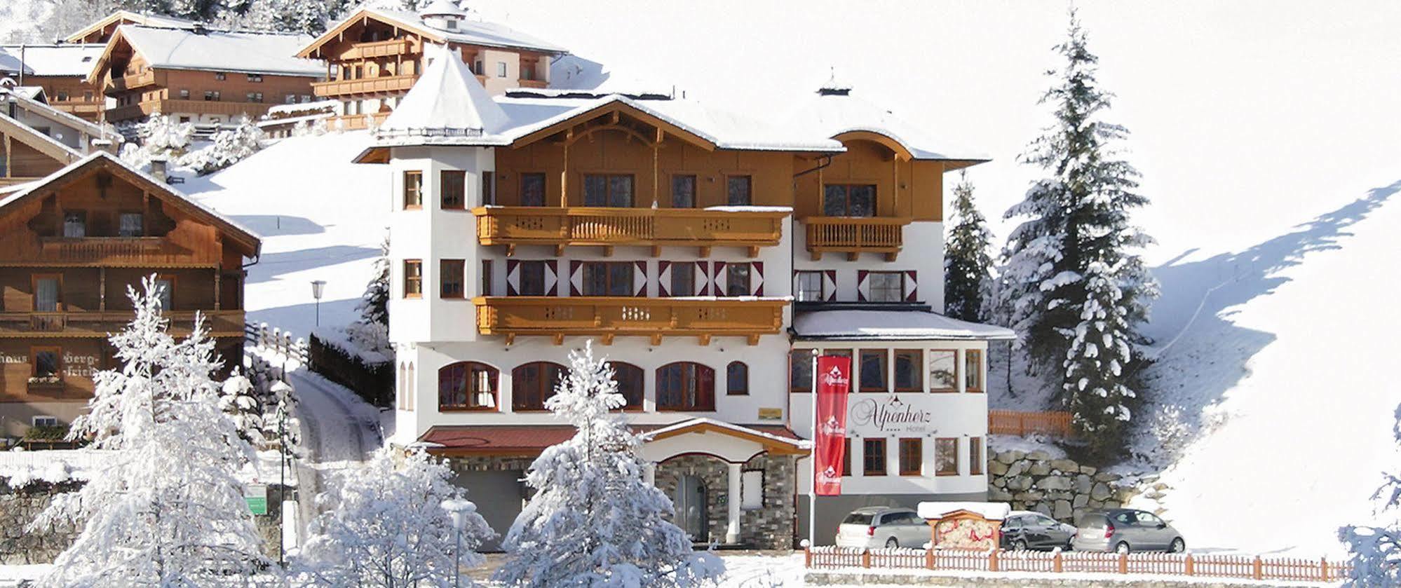 Alpenherz Hotel Garni Gerlos Extérieur photo